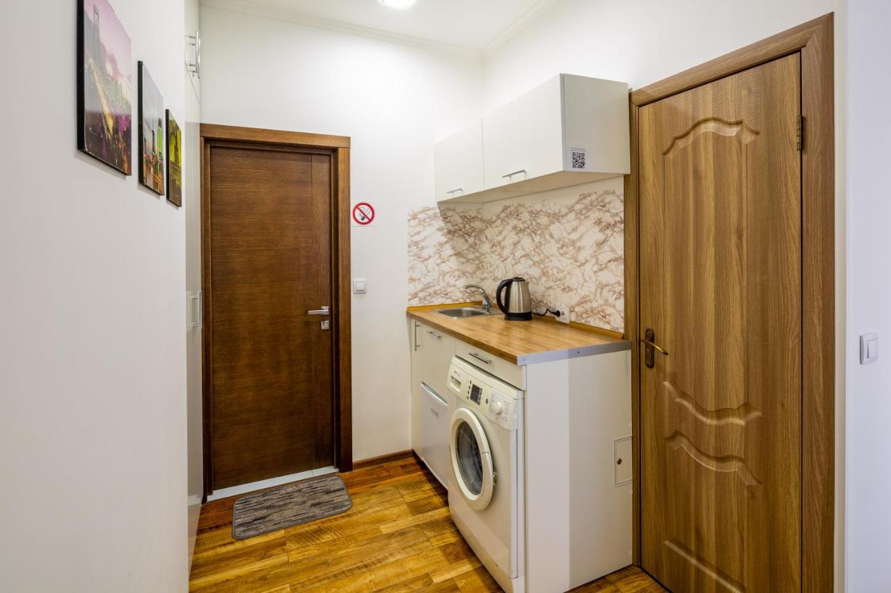 Cozy Apartments Center Lviv Eksteriør bilde