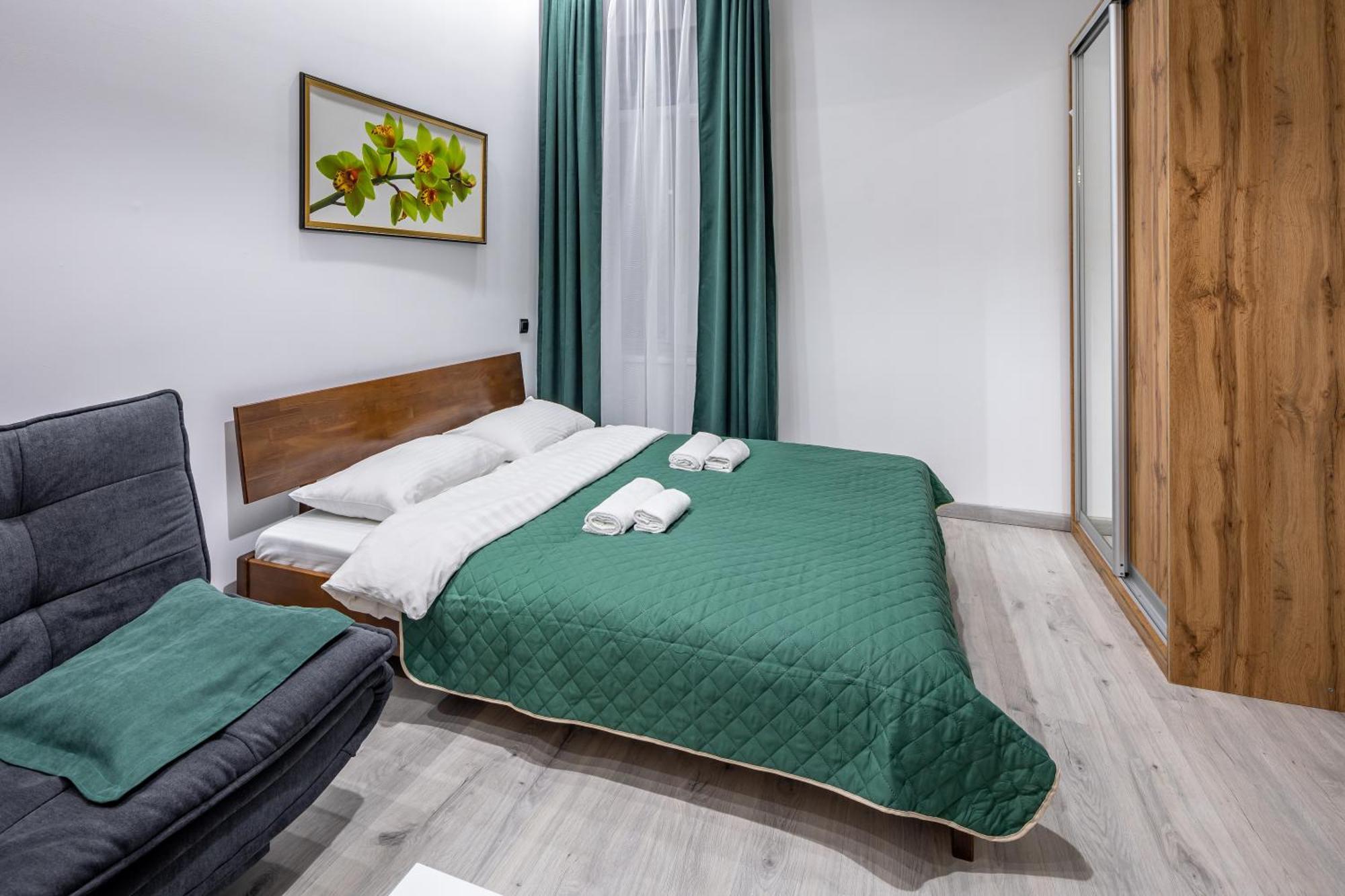 Cozy Apartments Center Lviv Eksteriør bilde